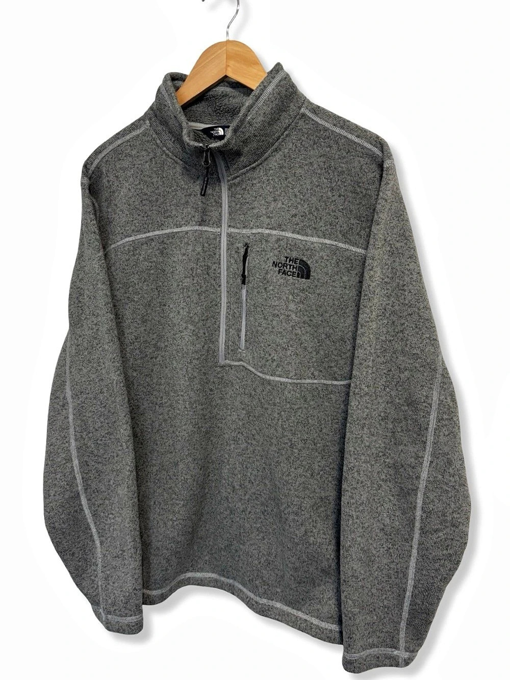 The North Face Men's Gray Fleece Quarter-Zip Pullover XL